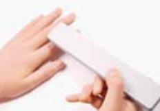 美甲七步骤修剪出完美指甲轮廓