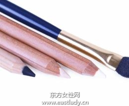 让眼睛又大又鲜明的眼线画法