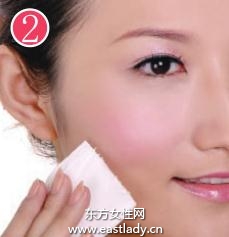 化妆教程之脸部如何快速补妆