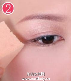 画日式下垂眼妆步骤