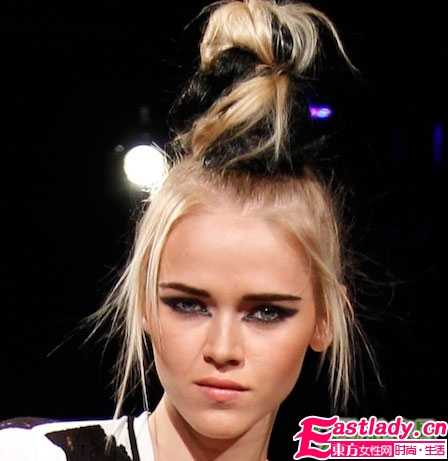 派对完美妆容 猫眼妆