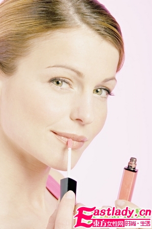 唇膏挑选技巧 选择自己的唇色