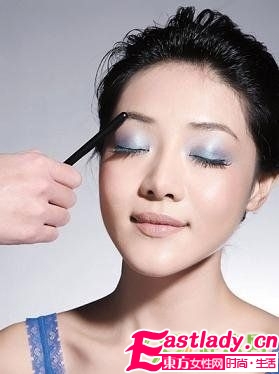 化妆的正确顺序|化妆的正确顺序