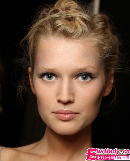 派对完美妆容 猫眼妆