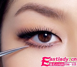 眼妆小细节 打造一双美丽眼睛