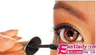 巧妙使用睫毛膏 增加眼妆魅力