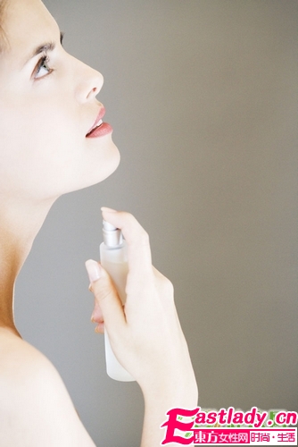 不怕出糗 男女必知的12条香水礼仪