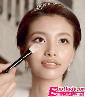 最美新娘妆容 透亮肤质宛若新生