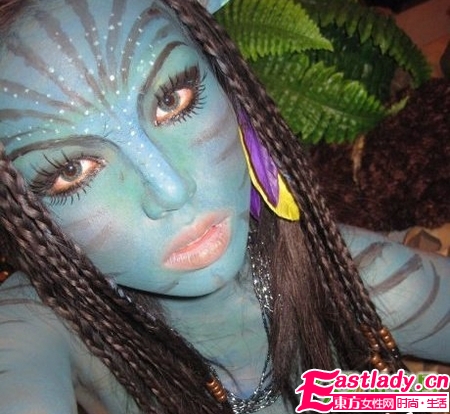 惊 随变小姐神奇化妆术堪比整形