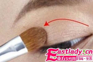 人气女王教你打造魅力裸妆术