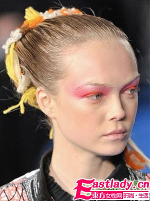 秋季潮流彩妆彻底解剖—眼妆篇