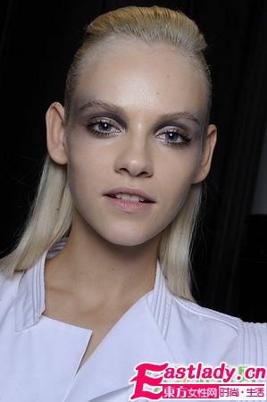 米兰时装周26个大牌精彩妆容