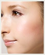 打造初秋水嫩甜美妆容三部曲