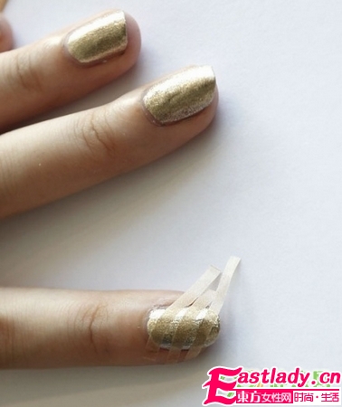 美甲DIY 糖果条纹美甲