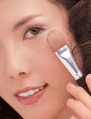 快速祛除脸部黯淡化妆技巧