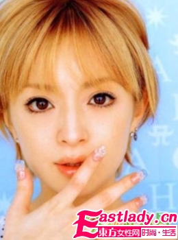 八绝招粉嫩减龄彩妆法