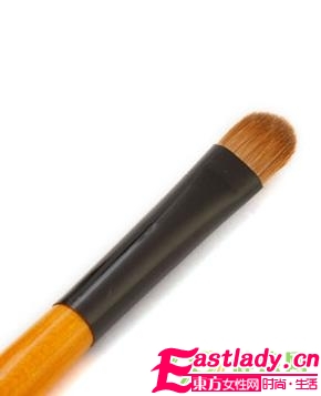 菜鸟如何打造完美烟熏妆