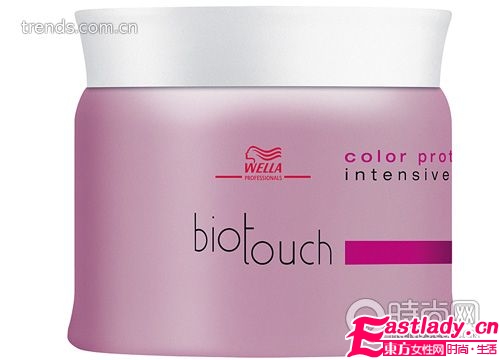 打造日系棕色系眼妆+蓬松大波浪