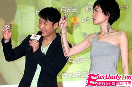 天后王菲 从青葱到成熟妆容进化史