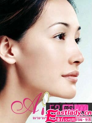 如何正确使用爽肤水化妆水 自制化妆水面膜