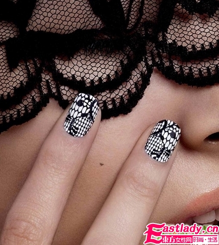 9款炫酷美甲贴纸 让你轻松从细