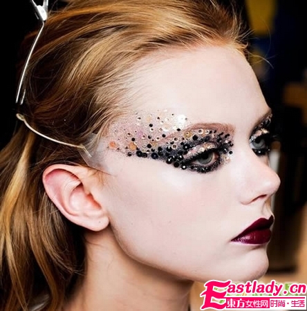 珍珠亮片 绚烂眼妆美图