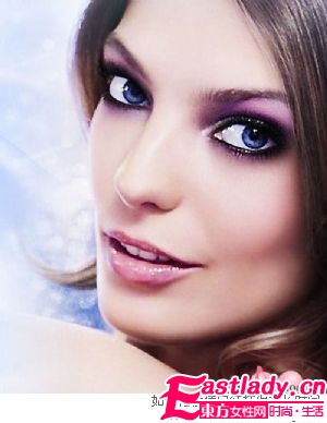 如何化妆使口红持保持长时间