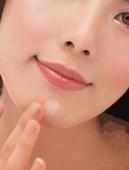 快速祛除脸部黯淡化妆技巧