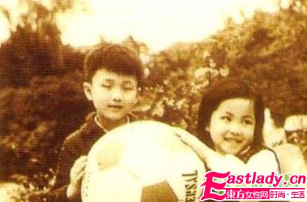 天后王菲 从青葱到成熟妆容进化史