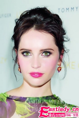 女星演绎今冬15款大地色眼妆