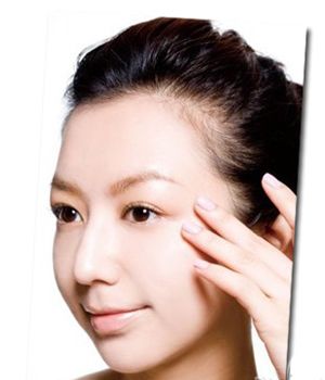 白领上班族简单4步搞定上班妆