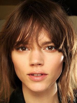 2011年秋冬潮妆抢先看 温暖色系唱主角