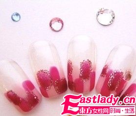 美甲剔透风横行 魔幻の气息