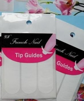 初秋优雅美甲 干净利落又不落俗套