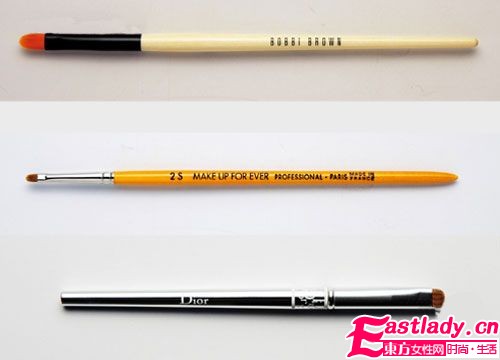 懒妞儿宅女必备 3大类化妆刷