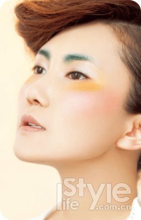 盛夏彩妆look定有你没发现的秘密