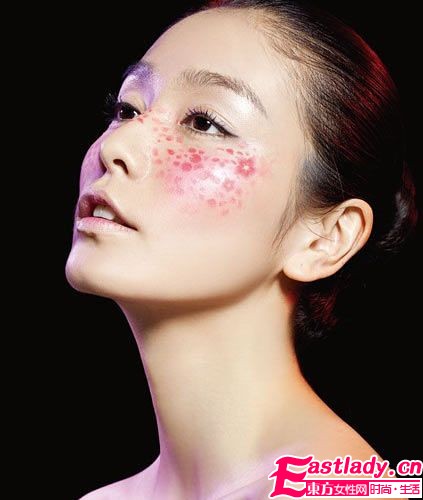 麻豆示范 2011如何让[妆]美到窒息