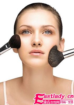 懒妞儿宅女必备 3大类化妆刷