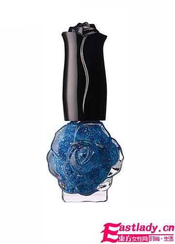 魅惑午夜 星光蓝打造Party Queen