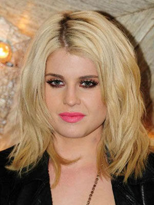 女星外出度假 私妆大盘点