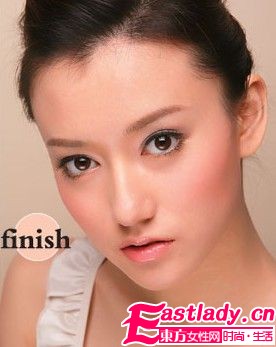 8步简易滋润裸妆 冬日水润无敌