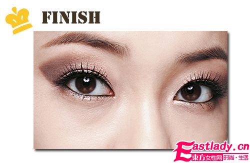 不做剩斗士[妆]出韩式迷人电眼