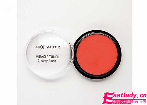 6款粉嫩腮红浪漫整个春节