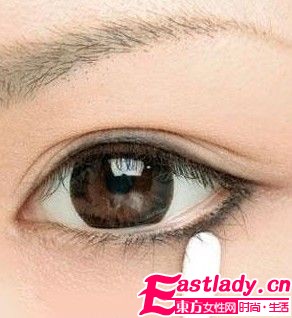 潮流眼妆新玩法 放大3倍不算大