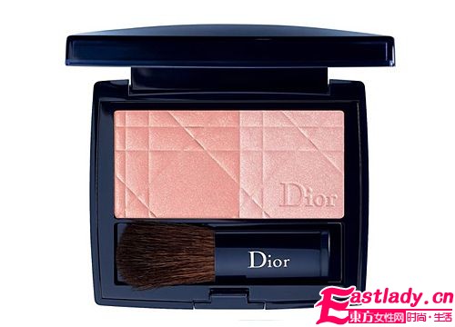 6款粉嫩腮红浪漫整个春节