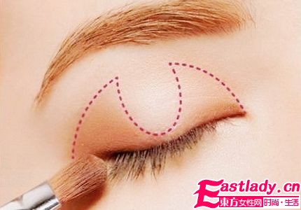 浅浅小幸福 6步[妆]出透气森林系