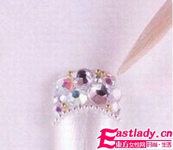 3款潮范美甲DIY 演绎妩媚风情