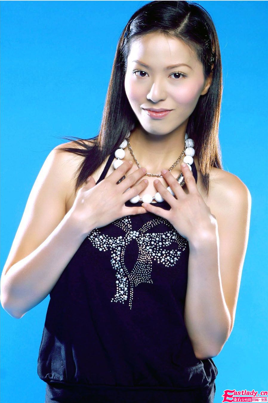 9大脸歪斗鸡眼女星脸部致命缺陷