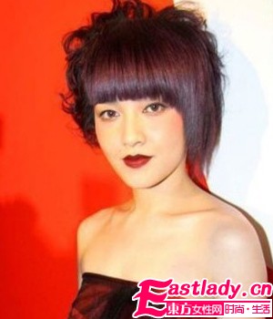 大小s心机嫁豪门 姐妹淘跟风学扮靓妆容(组图)