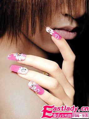 寒冬柔情 5款冬日最IN暖心美甲